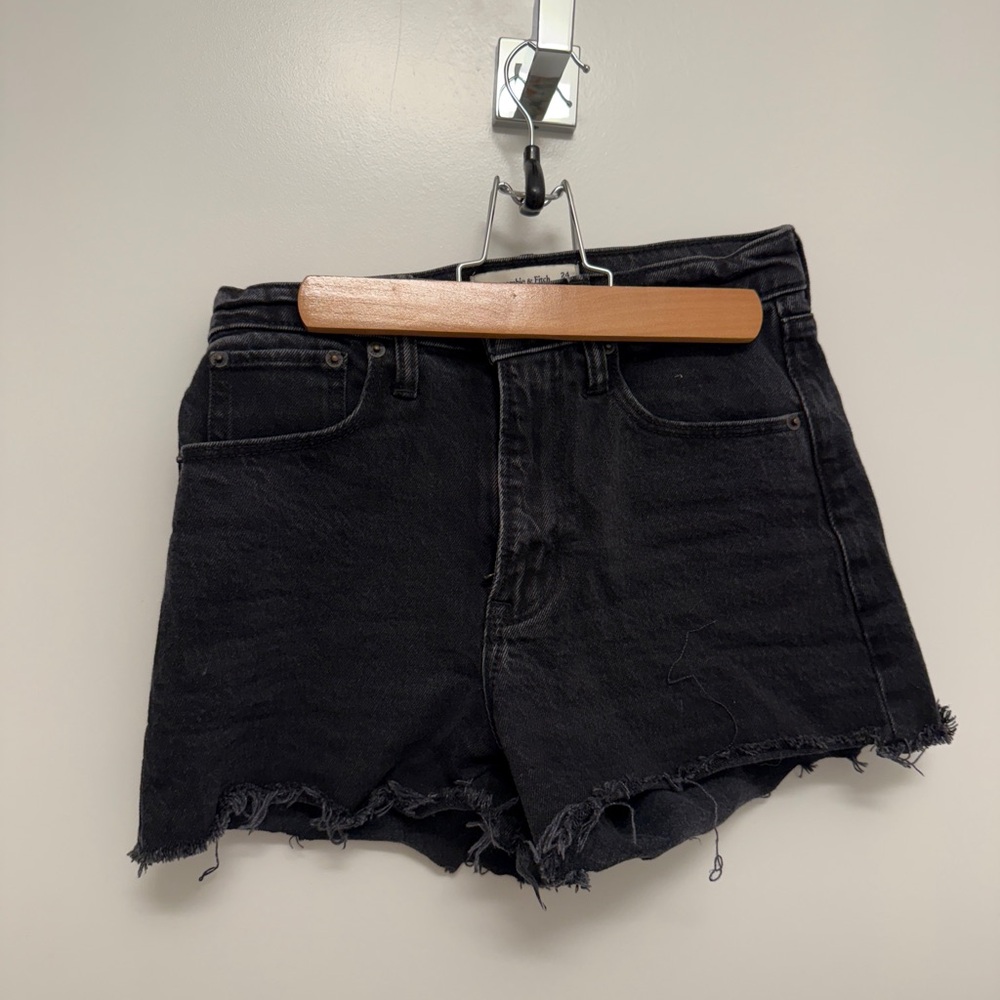 Abercrombie High Rise 90s Cutoff Denim Short Black